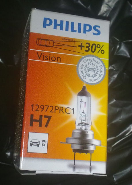 Лампа ближнего света в Рено Дастер Philips +30%