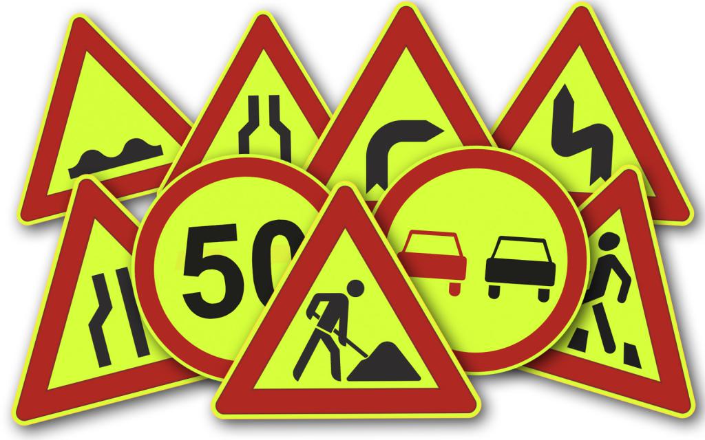 Желтые дорожные знаки