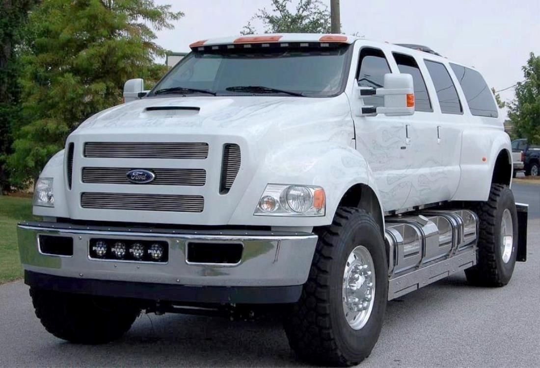 Ford f650 Escalade