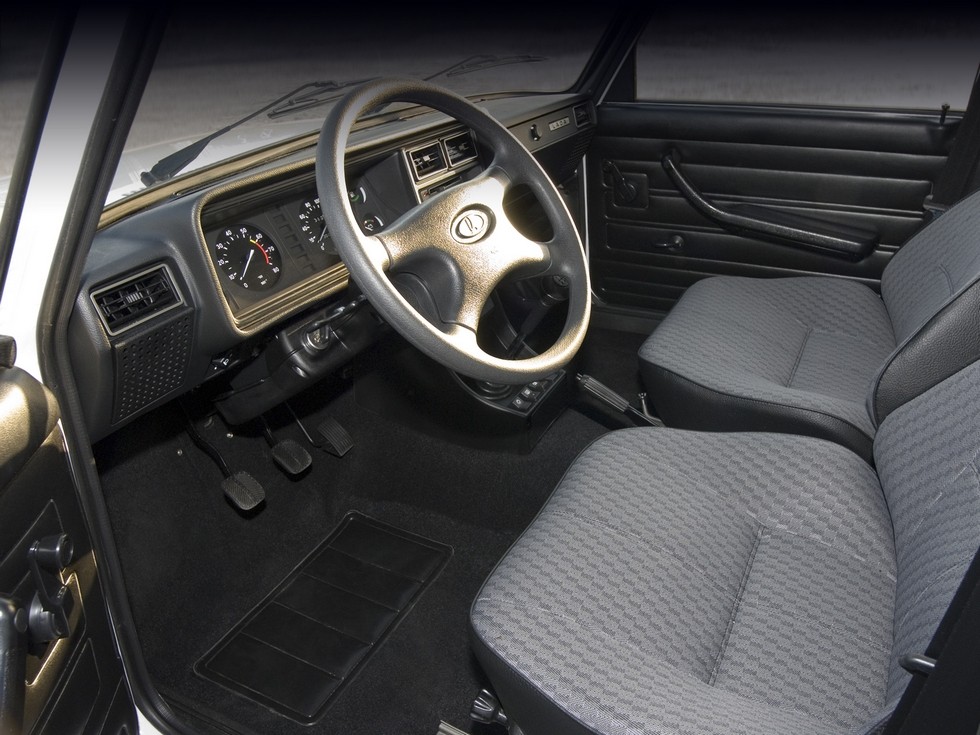 lada_2107_18