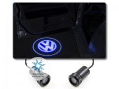 Подсветка дверей автомобиля: проекция логотипа Volkswagen